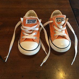 Toddler Converse All Star Size 8